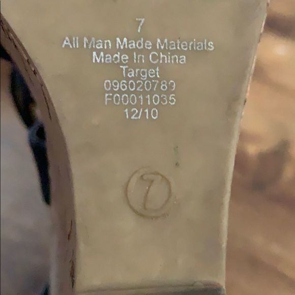 Dolce Vita for Target Wedges - Size 7 - Picture 4 of 6